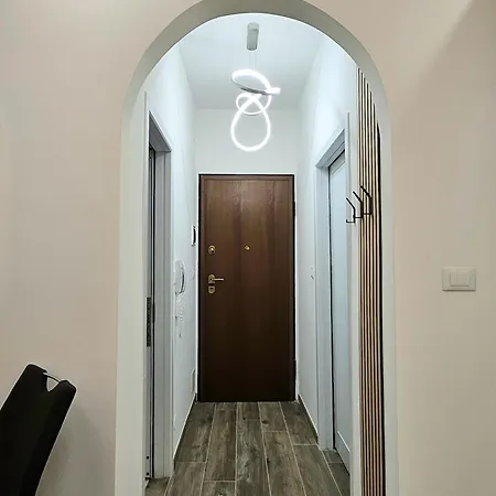 شقة La